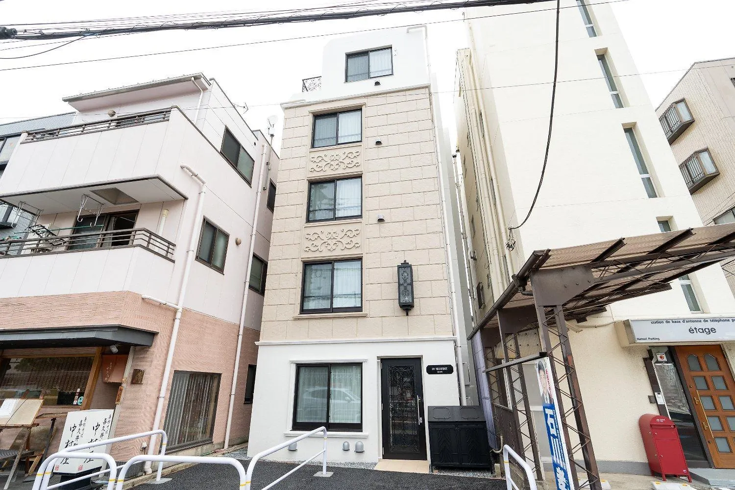 Ch Residence Kikuicho Tokyo Japan